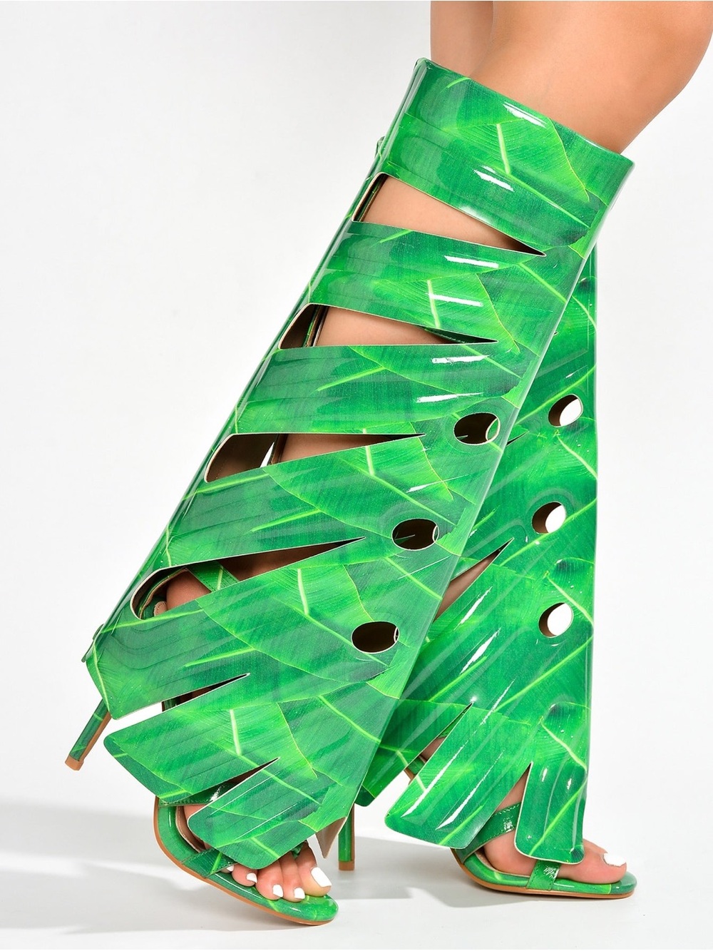 Leaf Round Toe High Heels - Picture 2 of 3